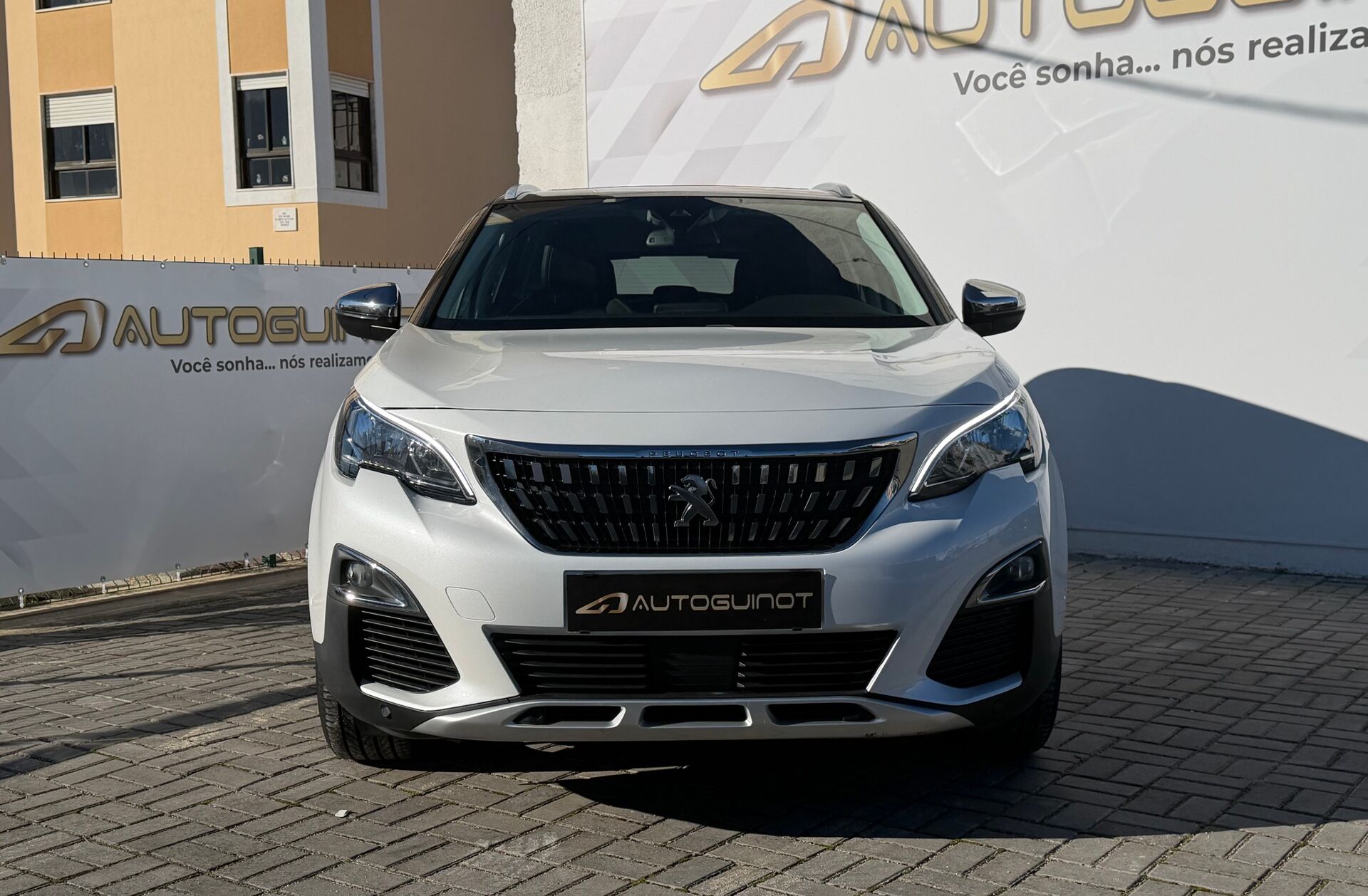 PEUGEOT 3008 1.2 PureTech Active