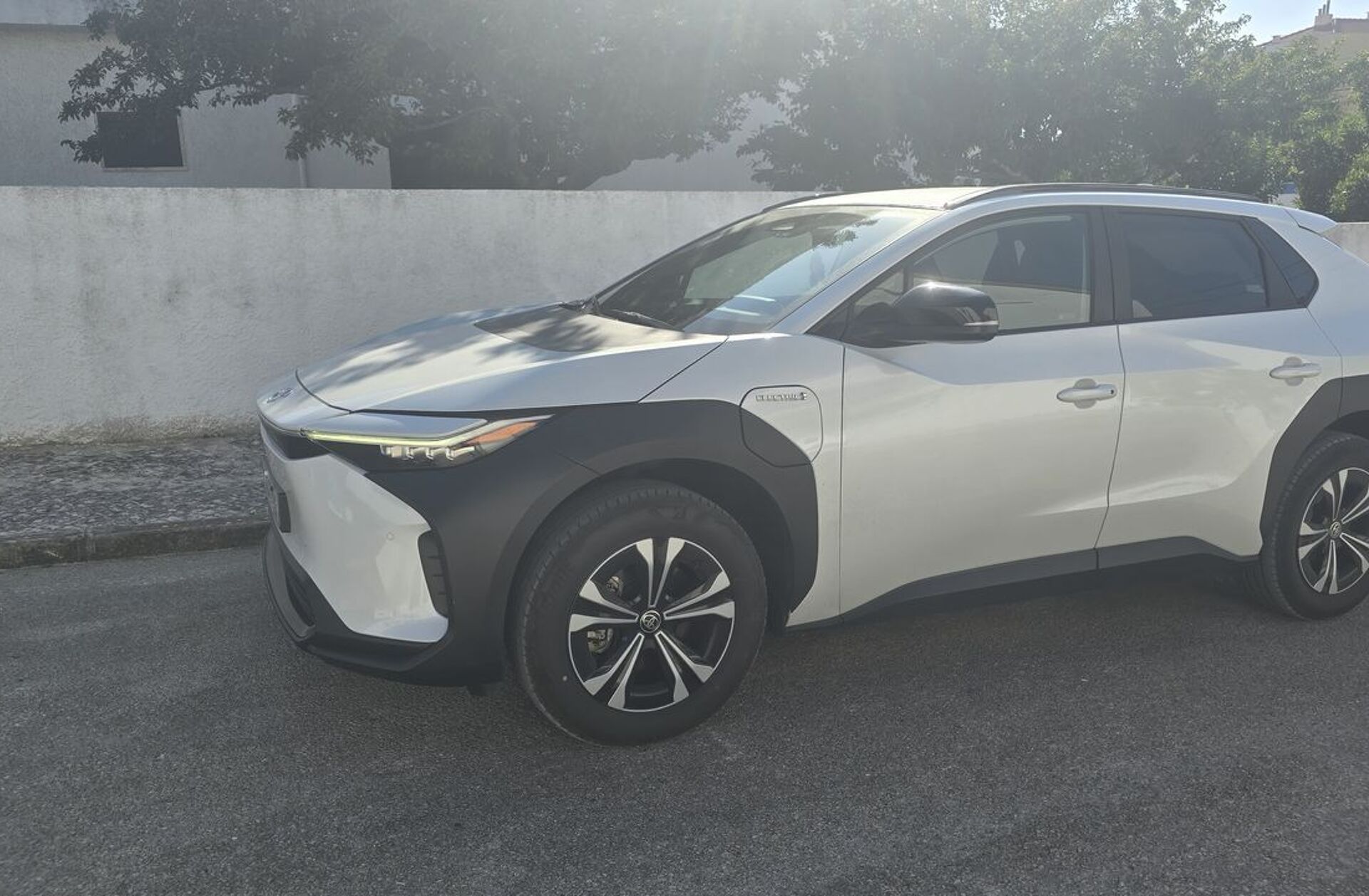TOYOTA bZ4X 71,4 kWh Premium