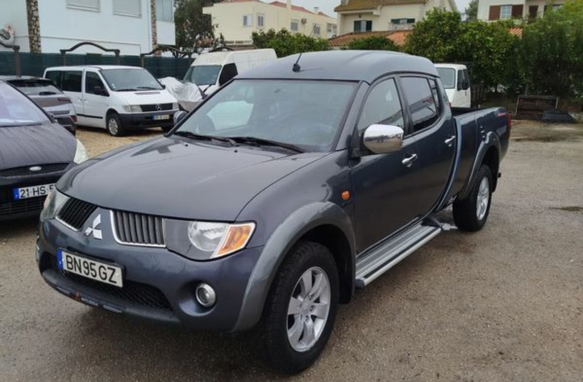 MITSUBISHI L 200 Pick Up 4x4 Intense Cabine Dupla