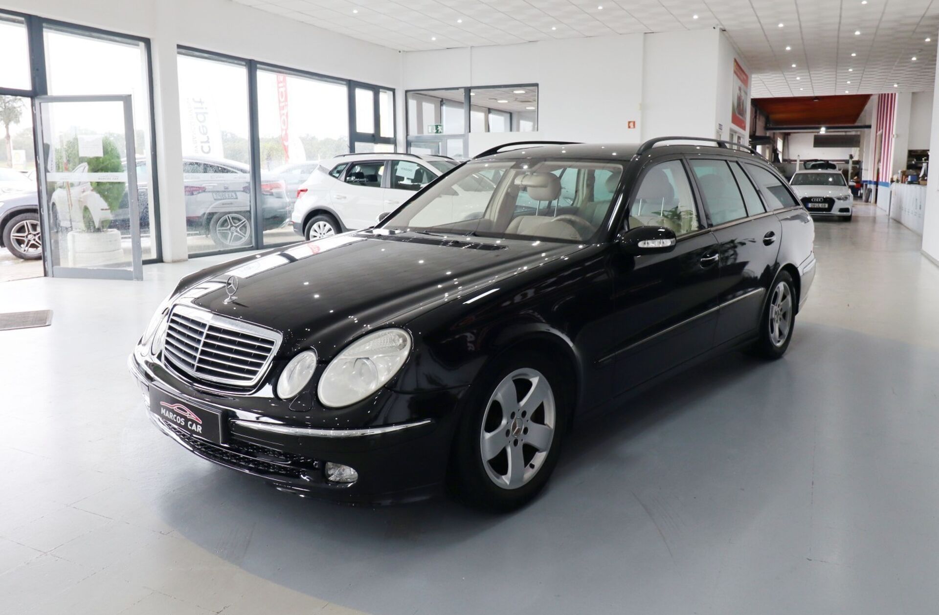 MERCEDES Classe E E 220 CDi Avantgarde