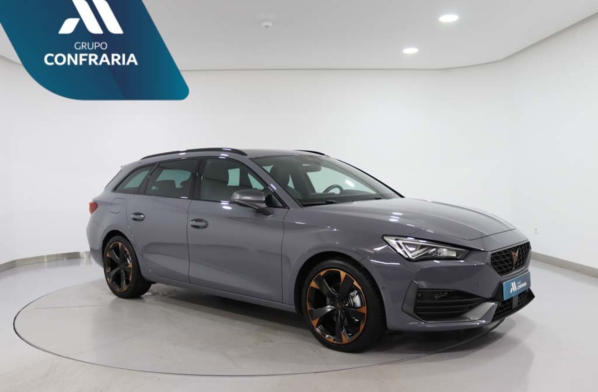 CUPRA Leon 1.5 eTSI MID DSG