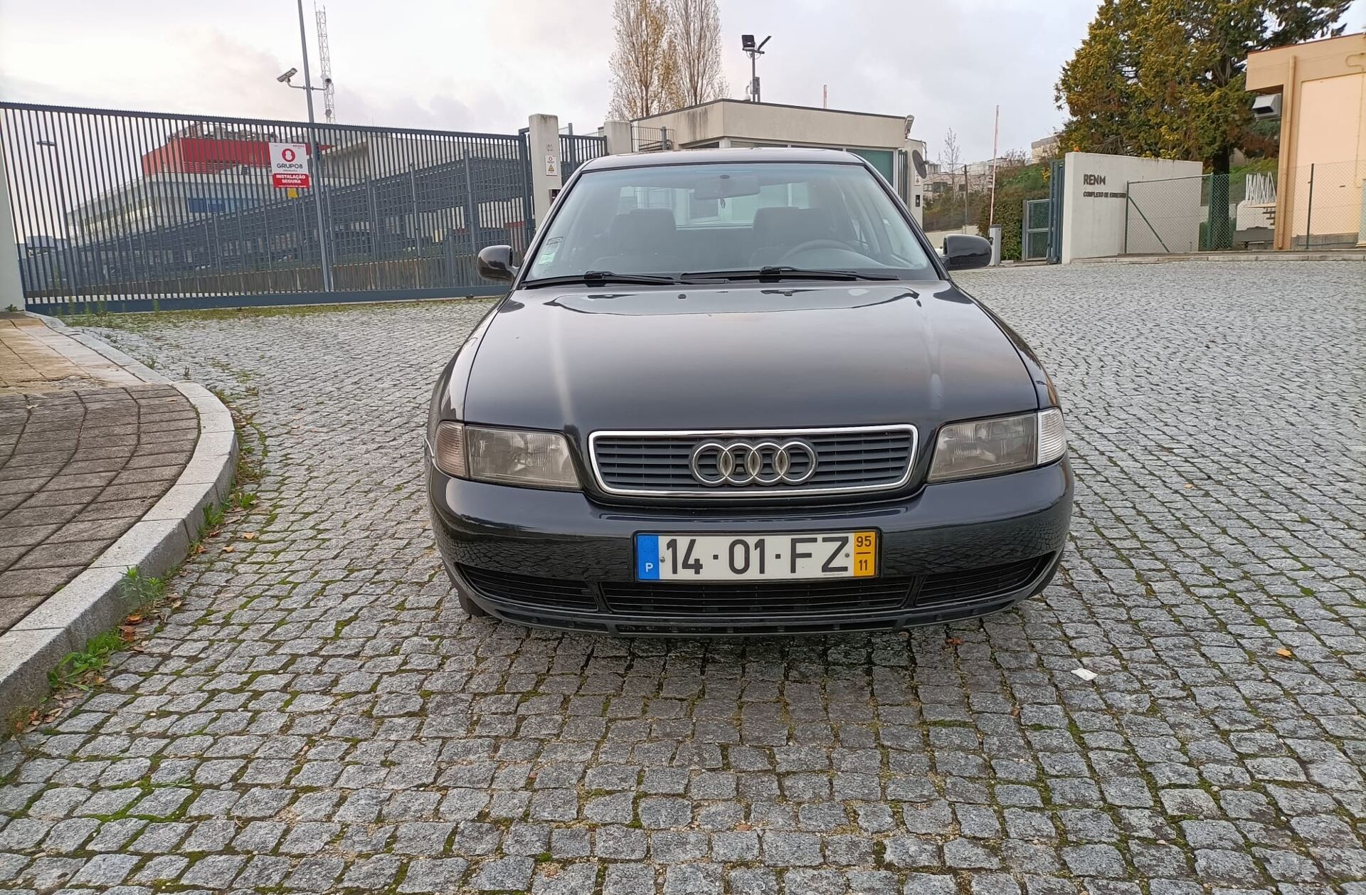 AUDI A4 1.6 + EC
