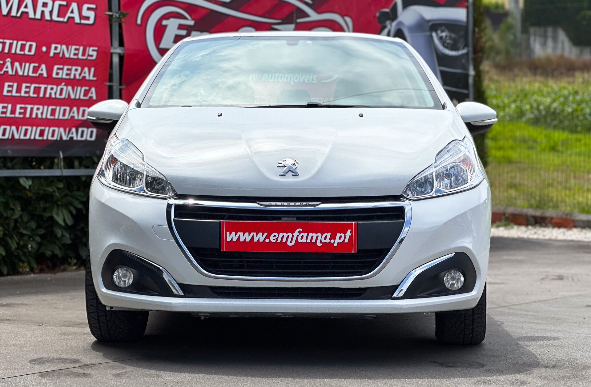 PEUGEOT 208 1.5 BlueHDi Active