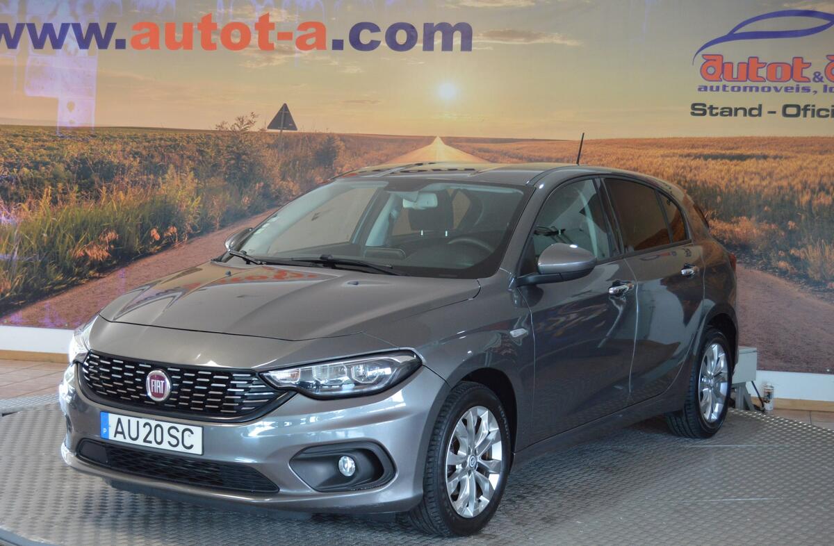 FIAT Tipo 1.6 M-Jet Lounge