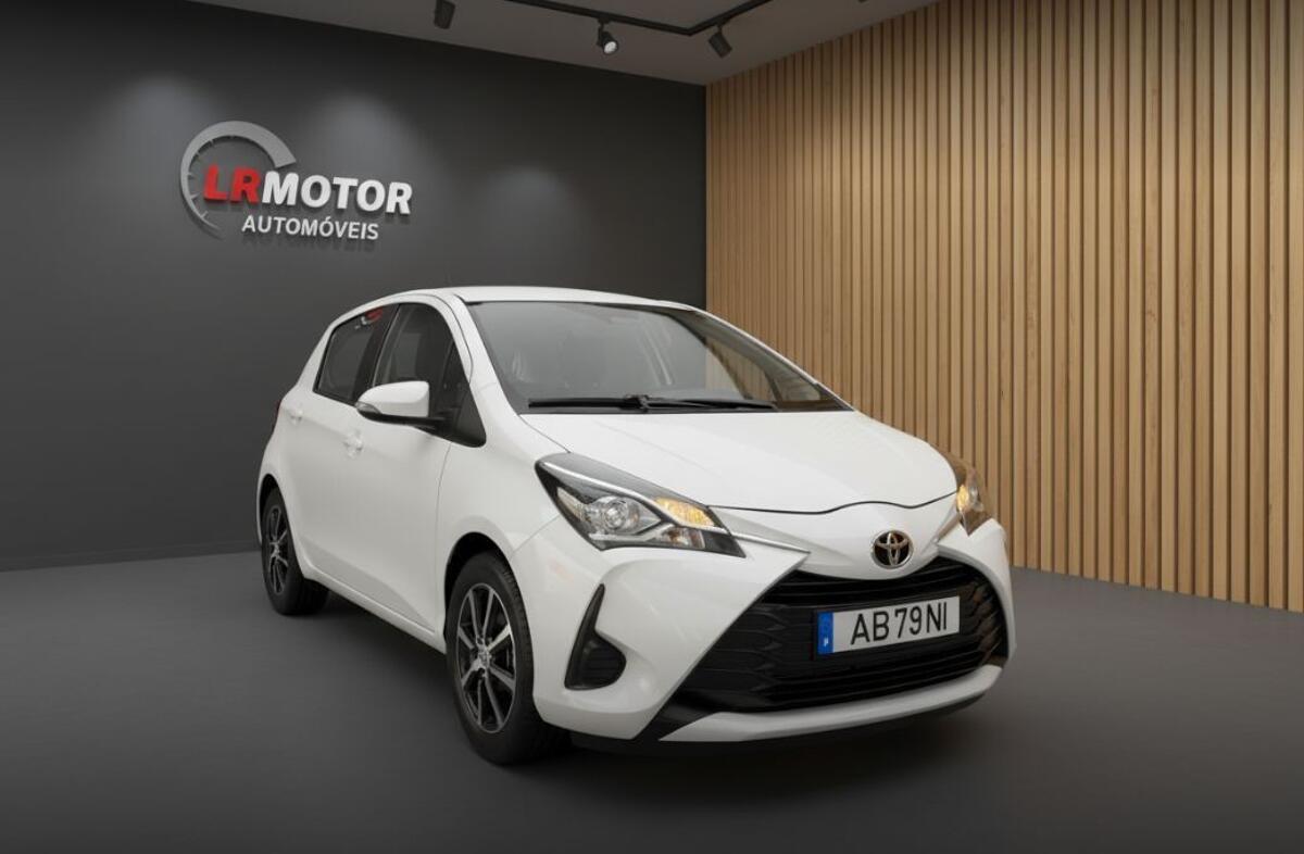 TOYOTA Yaris 1.0 VVT-i Comfort