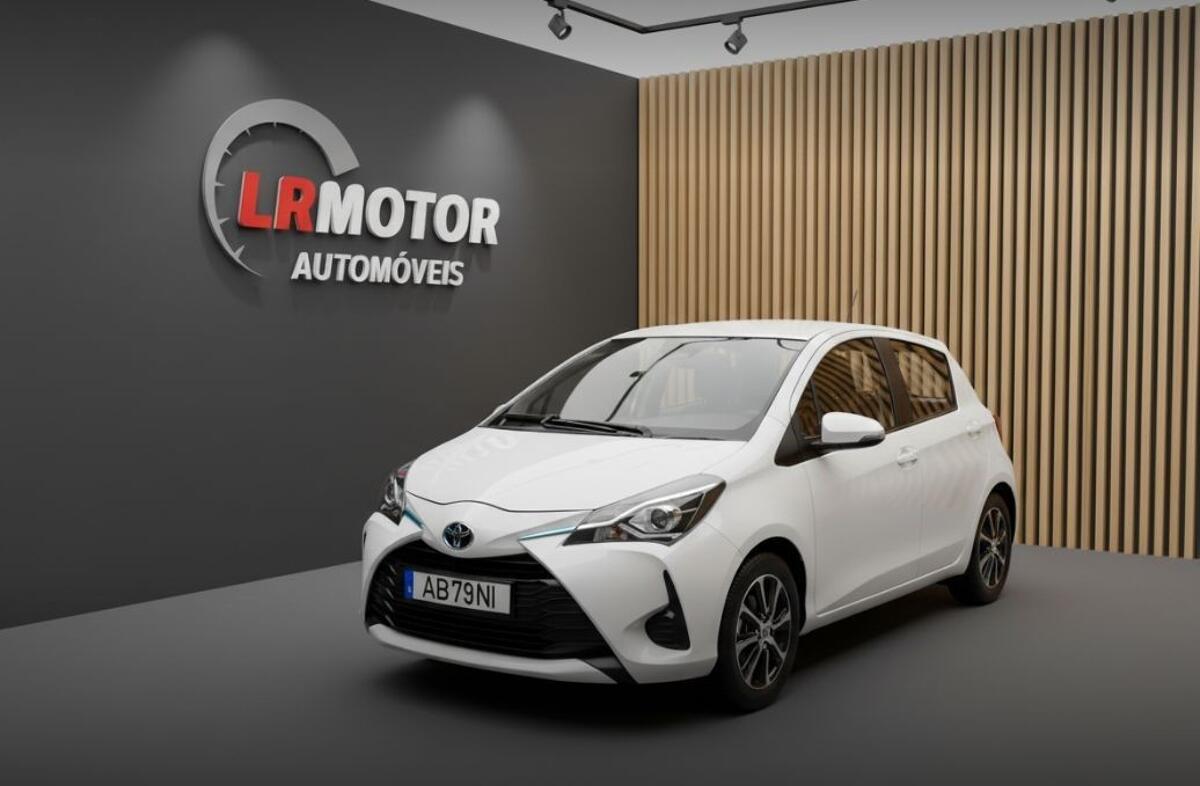 TOYOTA Yaris 1.0 VVT-i Comfort