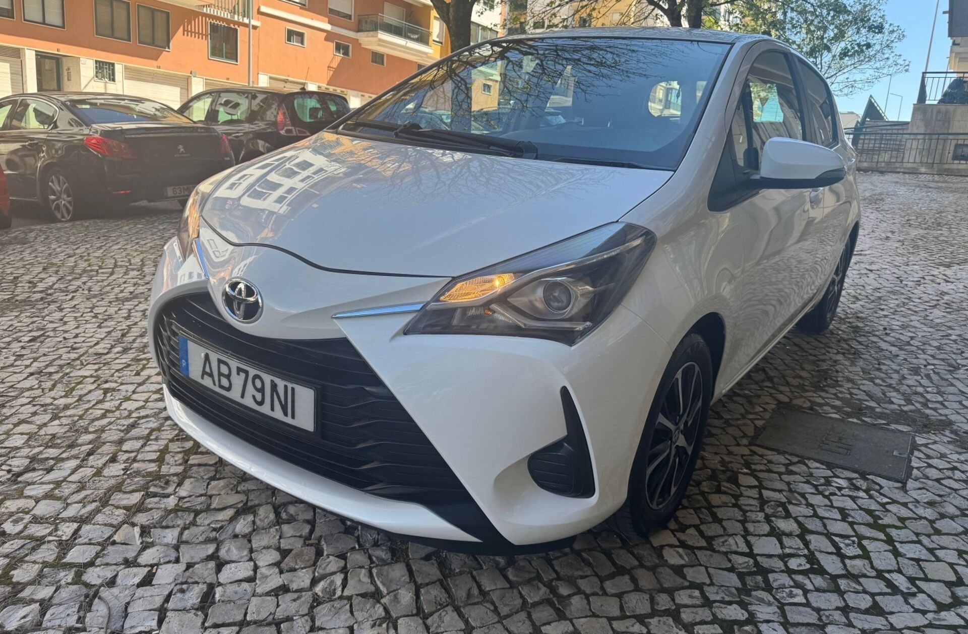 TOYOTA Yaris 1.0 VVT-i Comfort