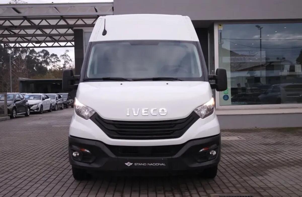 IVECO Daily 2.3 35C16 3000 CD
