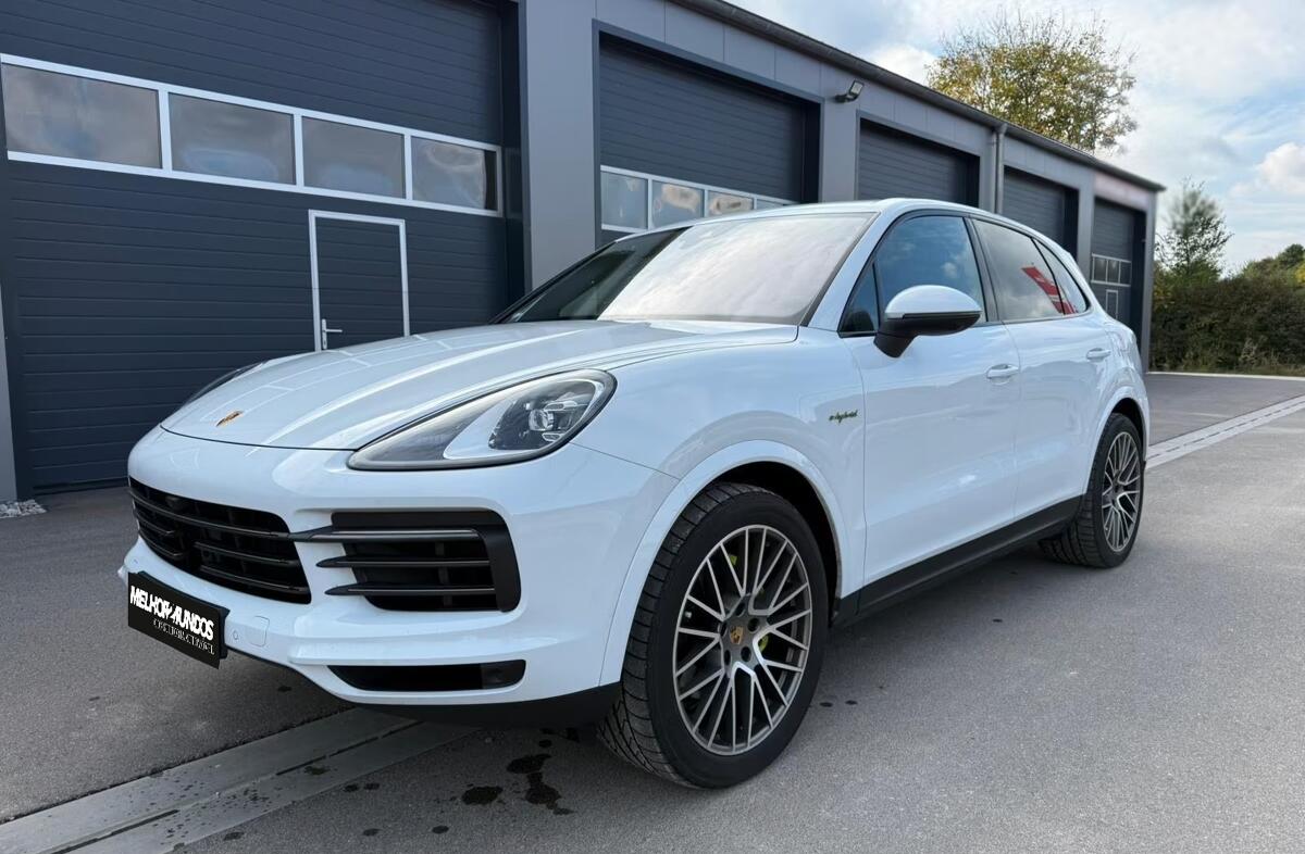 PORSCHE Cayenne E-Hybrid Platinum Edition