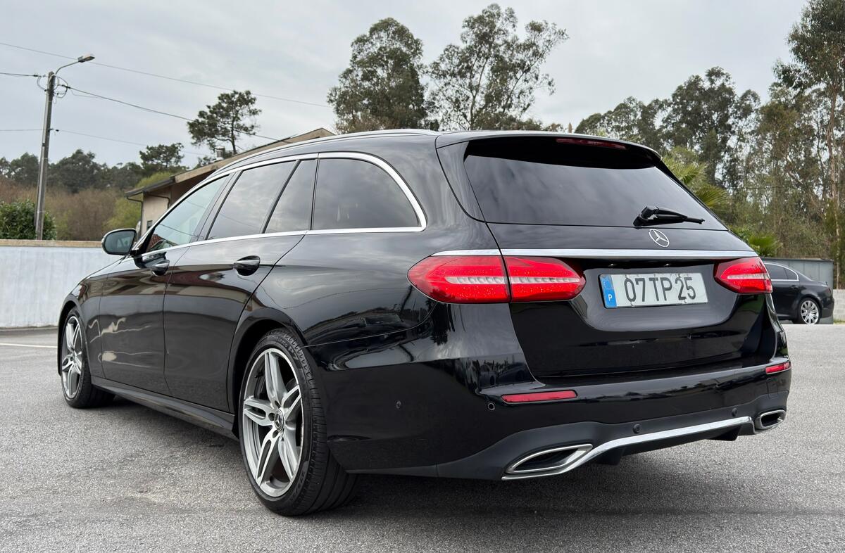 MERCEDES Classe E E 220 d  AMG Line