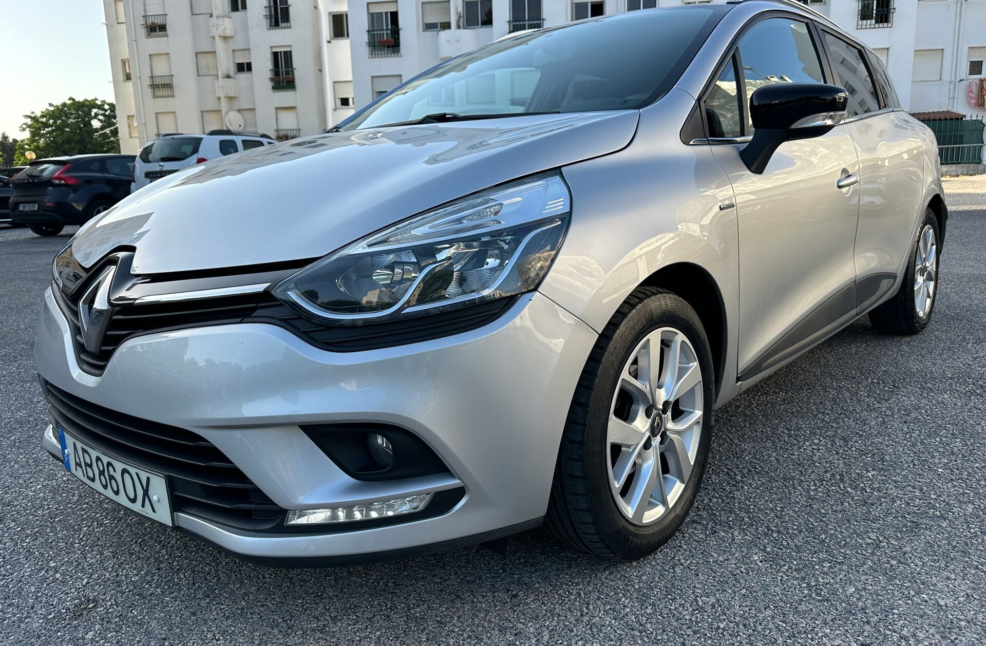 RENAULT Clio ST 0.9 TCe Limited