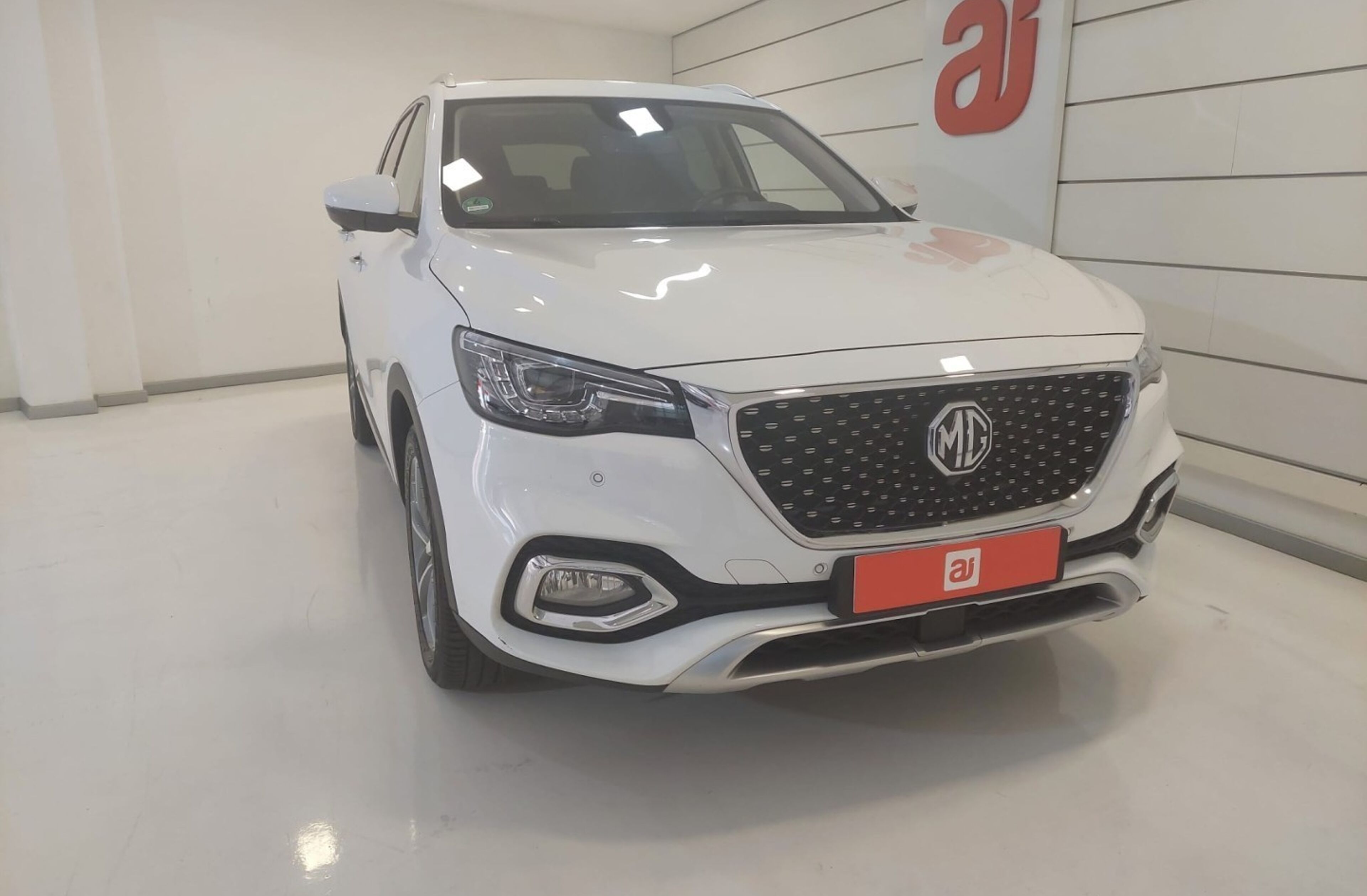 MG EHS 1.5 T-GDI Plug-in Hybrid Luxury