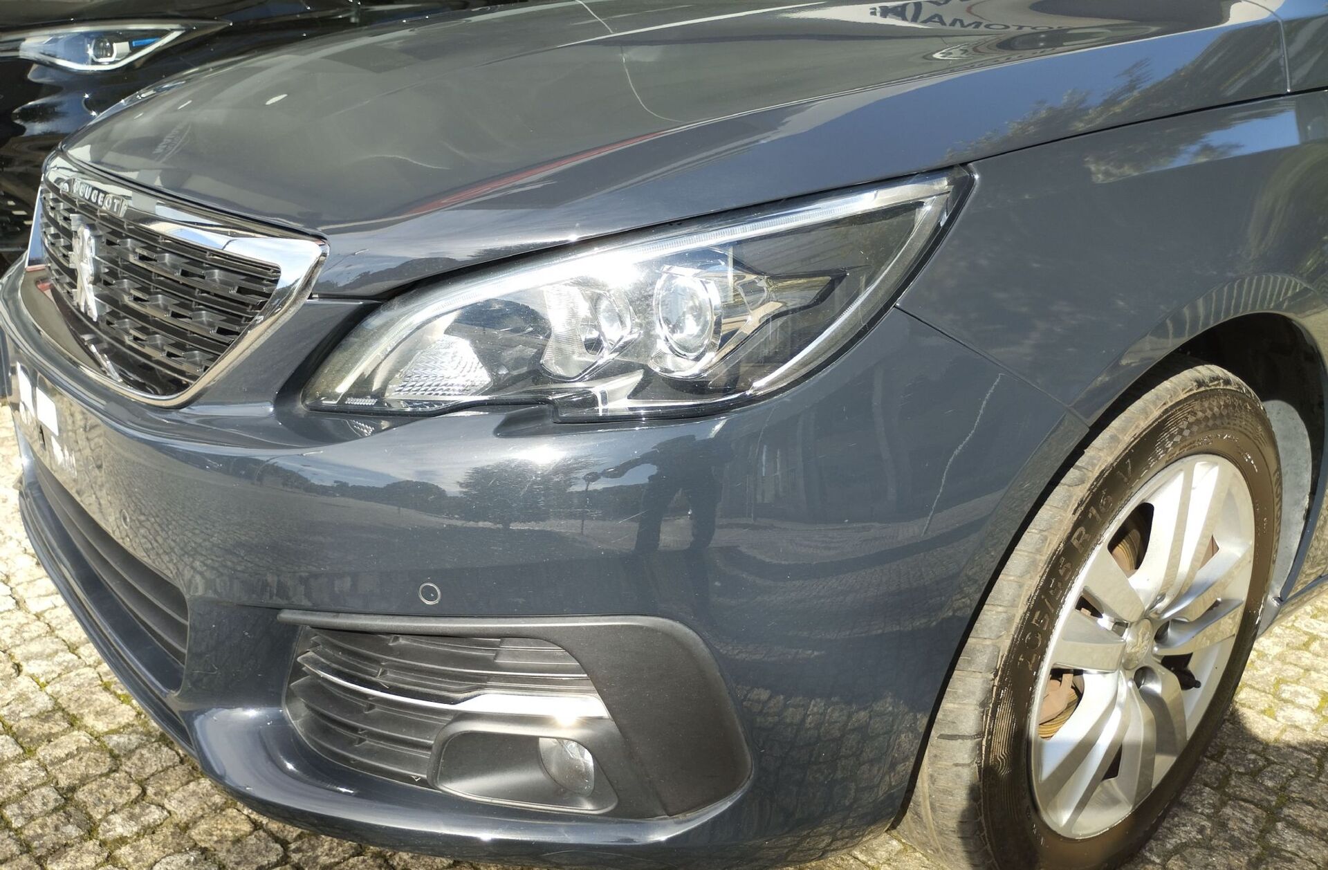 PEUGEOT 308 SW 1.5 BlueHDi Business Line