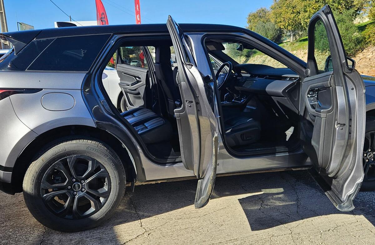 LAND ROVER Range Rover Evoque 2.0 D150 AWD R-Dynamic S Auto