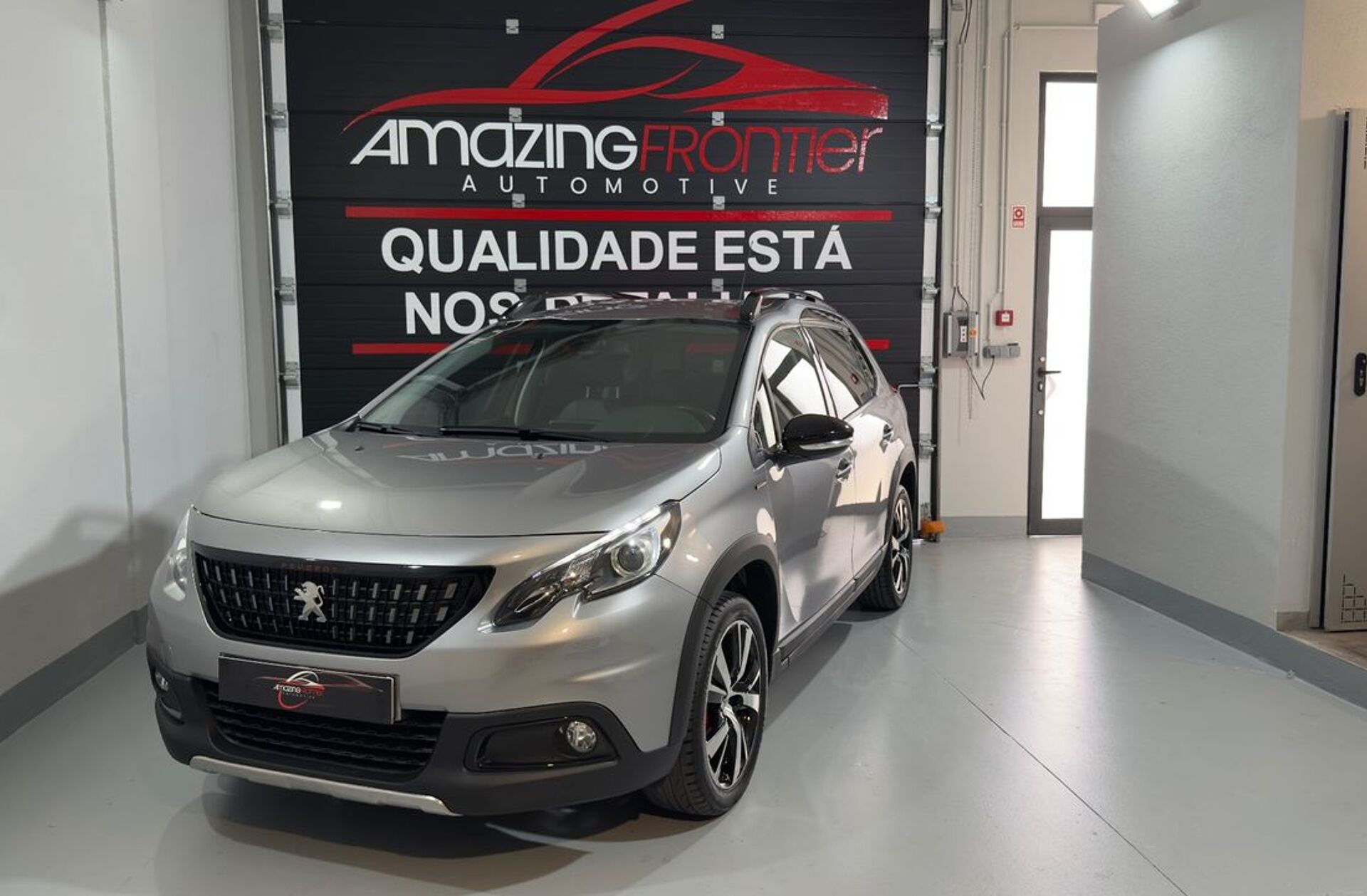 PEUGEOT 2008 1.2 PureTech GT Line