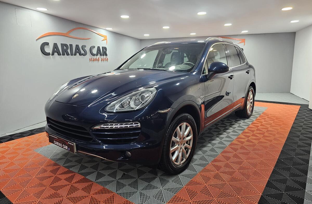 PORSCHE Cayenne Cayenne