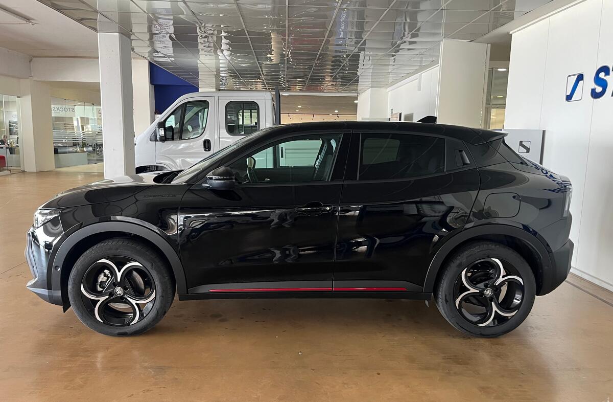 ALFA ROMEO Junior 1.2 eDCT6