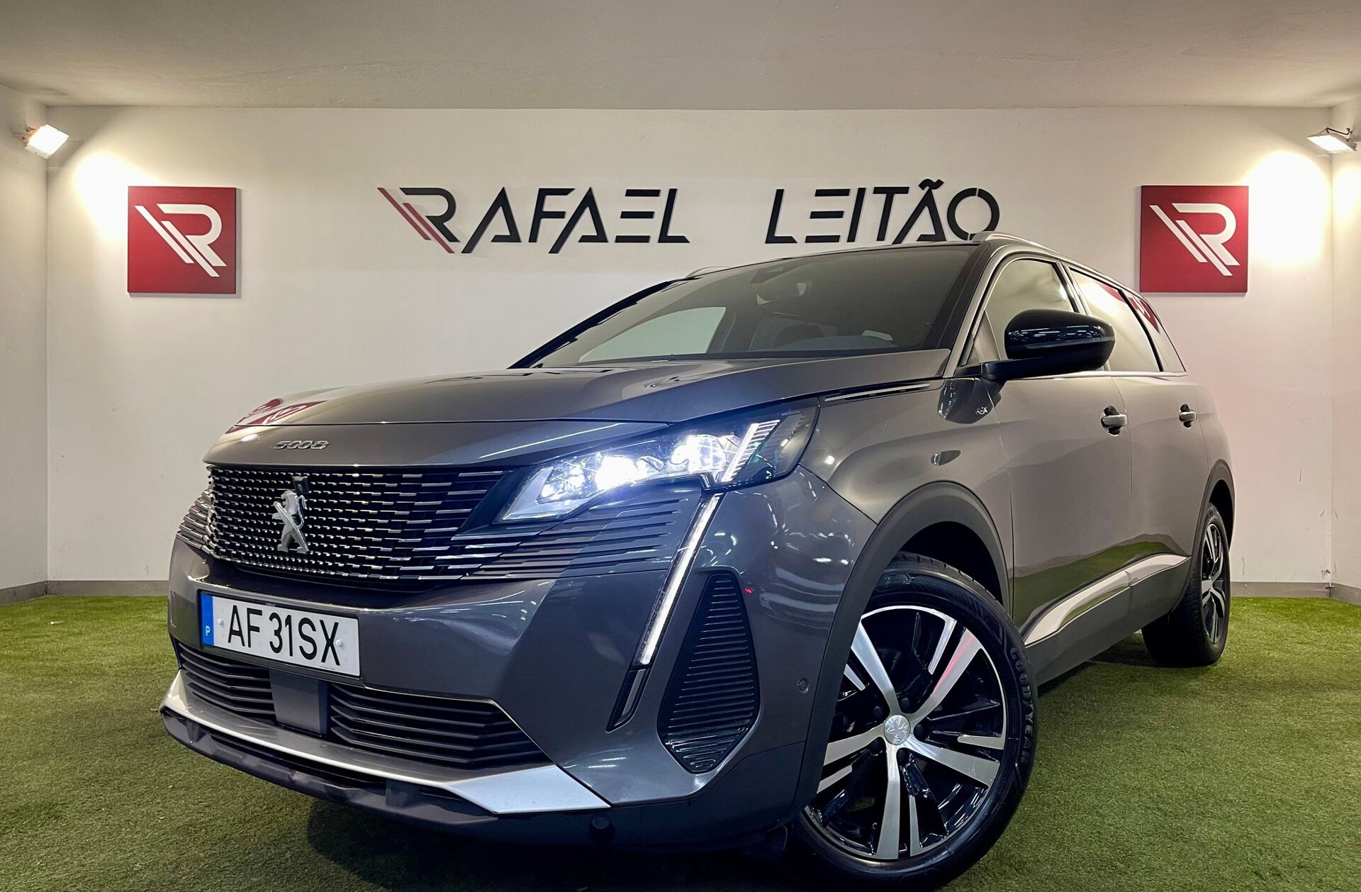 PEUGEOT 5008 1.5 BlueHDi GT EAT8