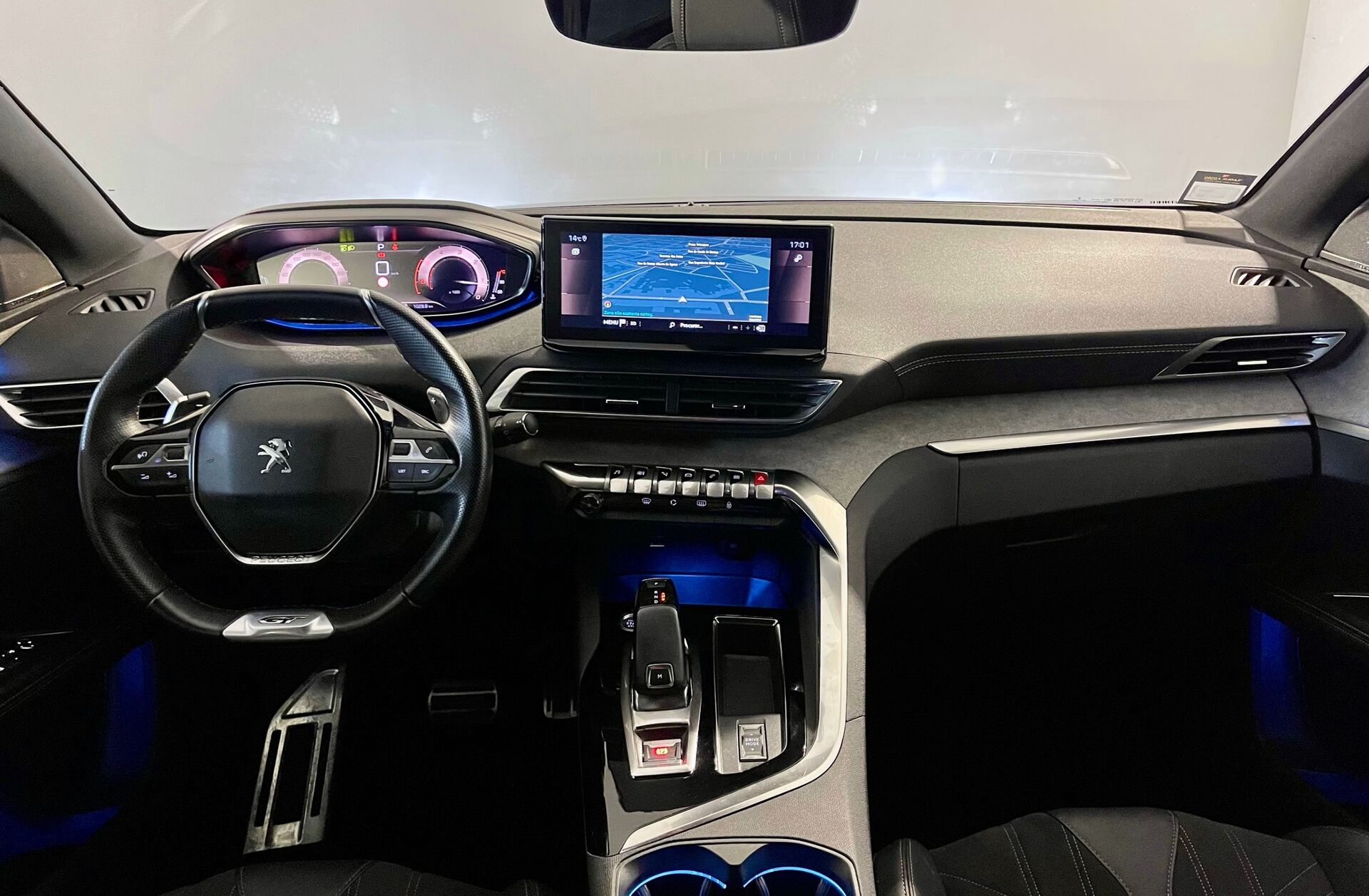 PEUGEOT 5008 1.5 BlueHDi GT EAT8