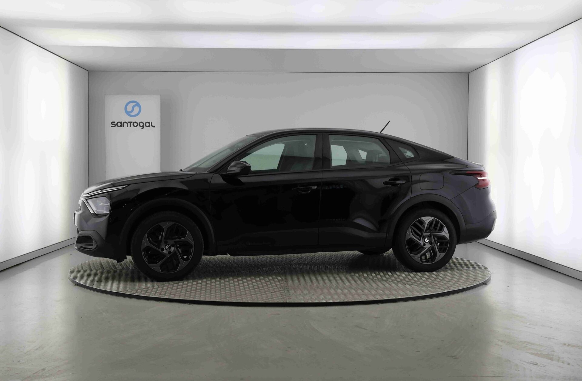 CITROEN C4 X 1.2 PureTech Plus EAT8