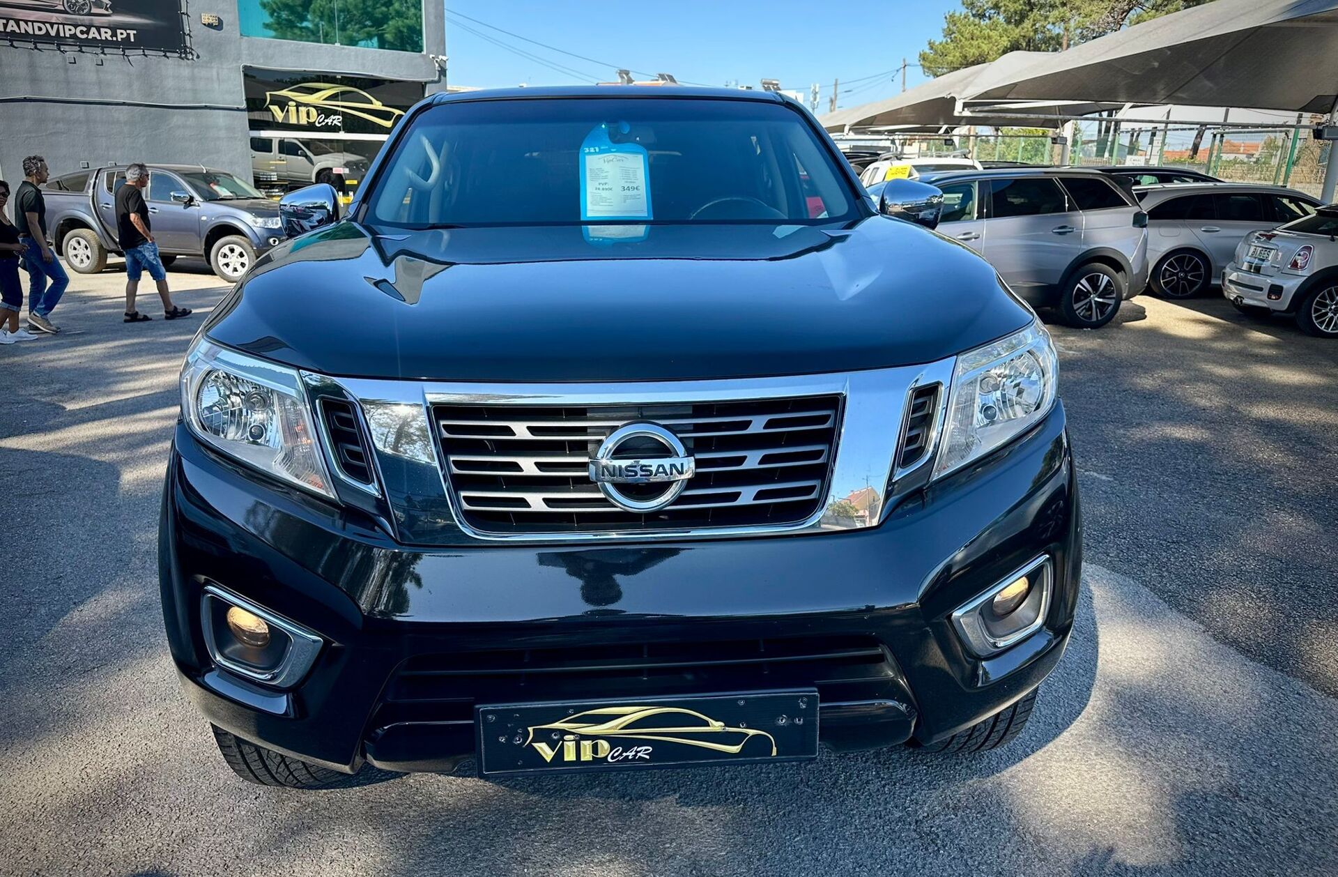 NISSAN Navara 2.3 dCi CD 4WD N-Connecta