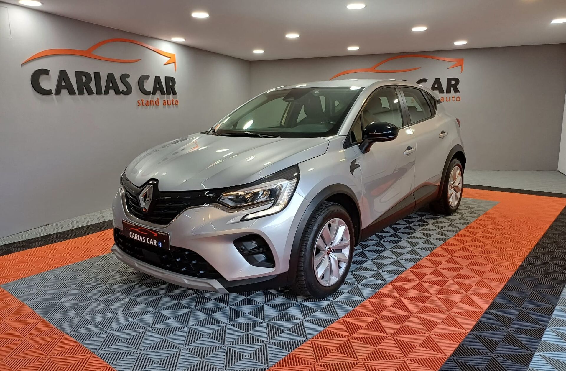 RENAULT Captur 1.0 TCe Intens
