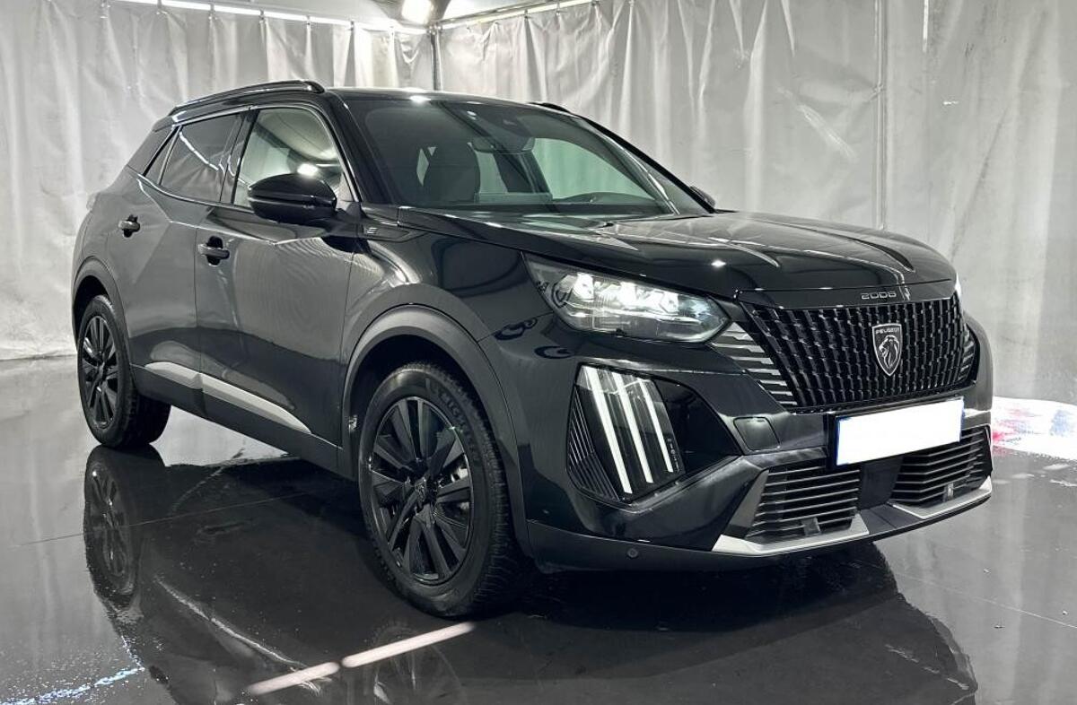 PEUGEOT 2008 e- 54 kWh GT