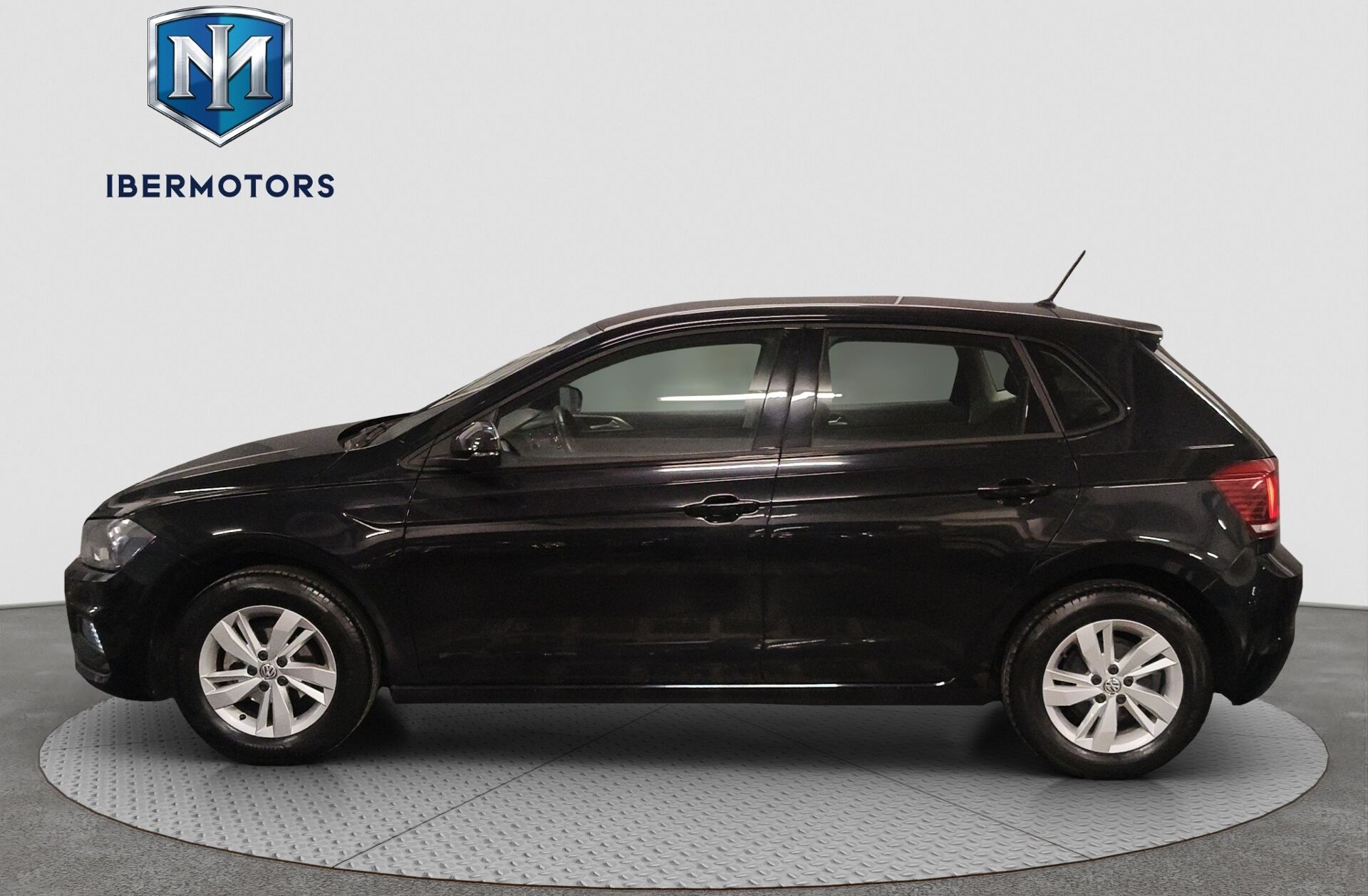 VOLKSWAGEN Polo 1.0 TSI Confortline