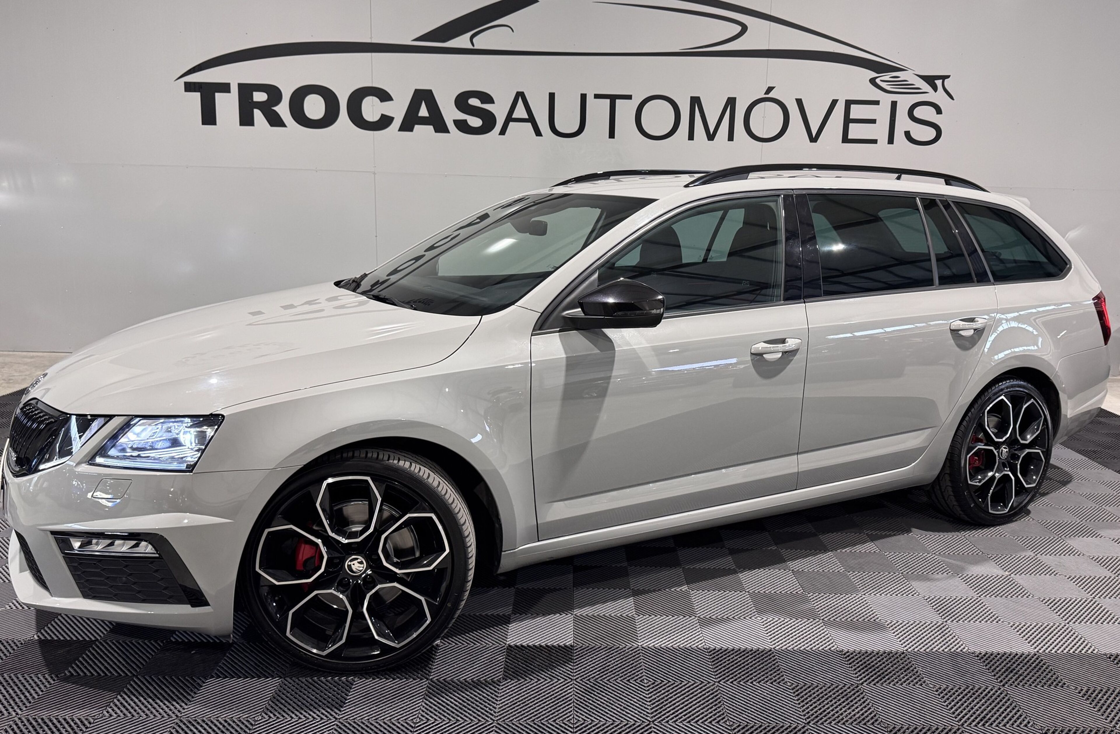 SKODA Octavia 2.0 TDI RS DSG