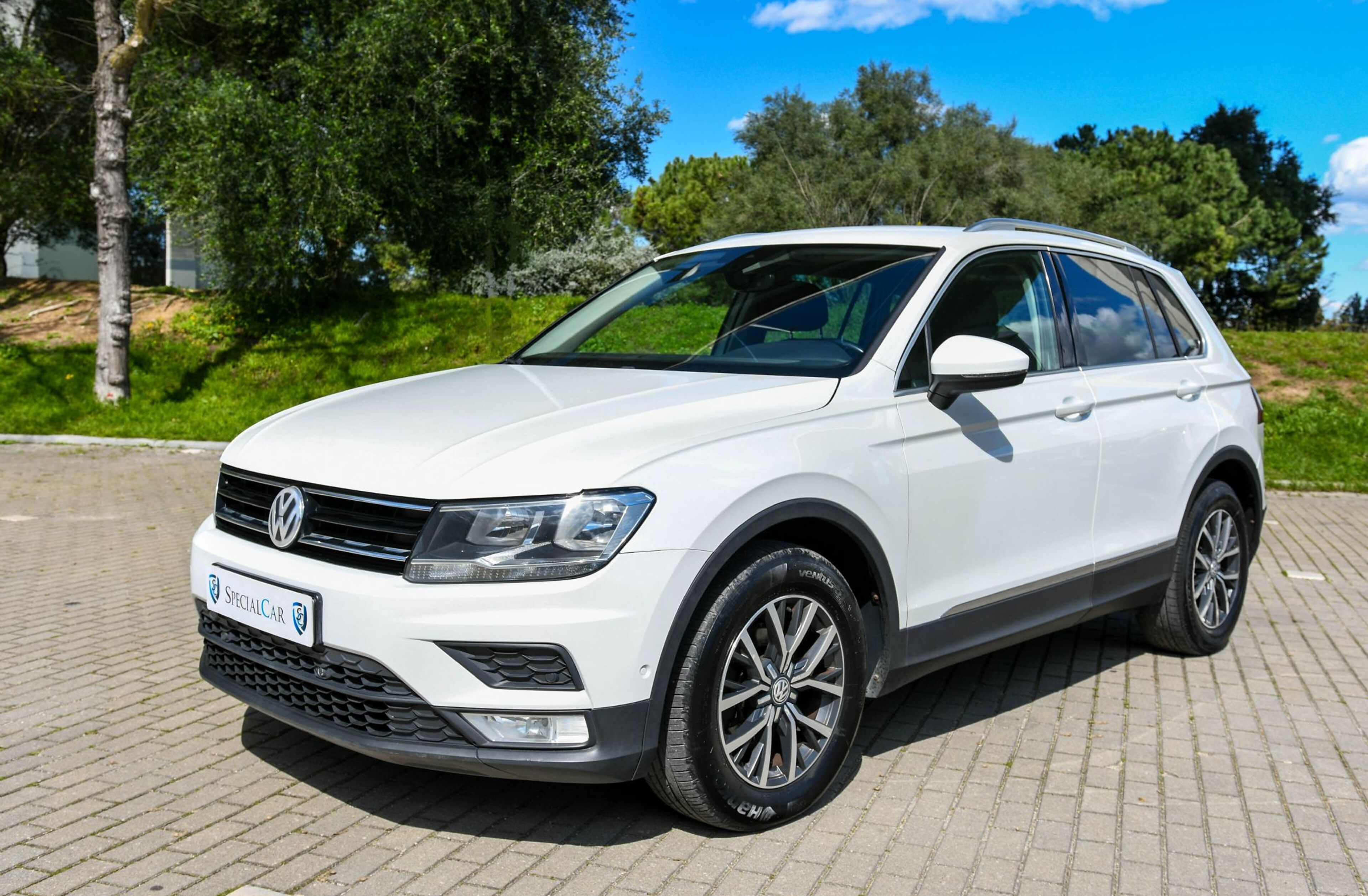 VOLKSWAGEN Tiguan 2.0 TDI Highline DSG