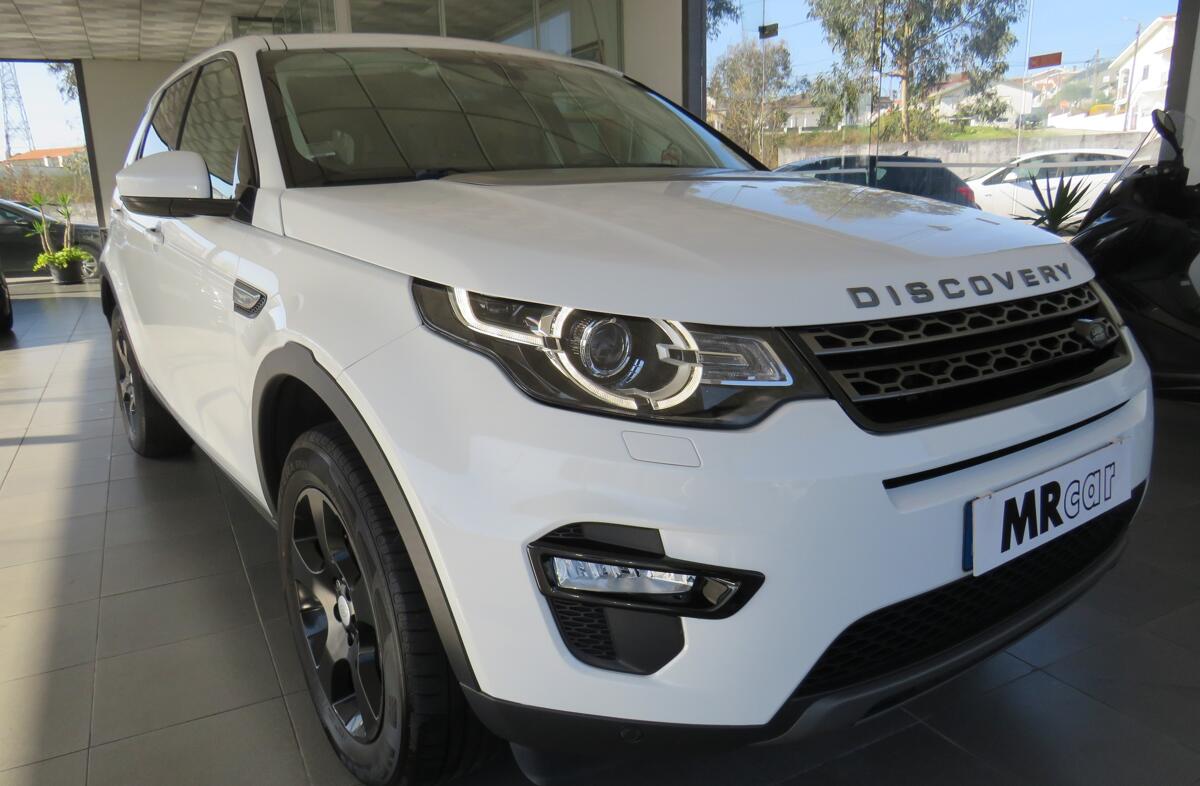 LAND ROVER Discovery S.2.0 TD4 HSE Luxury
