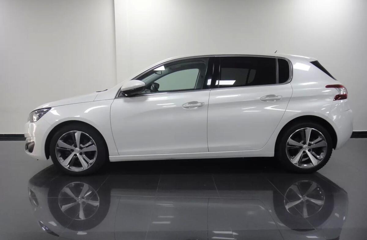 PEUGEOT 308 2.0 BlueHDi Allure EAT6