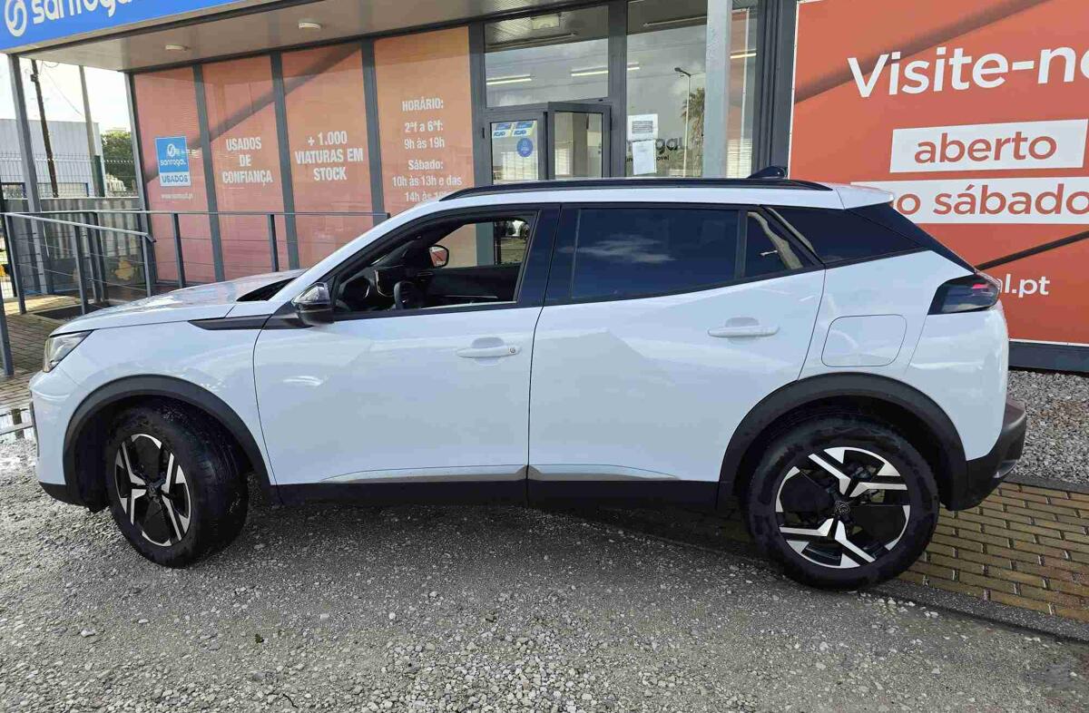 PEUGEOT 2008 1.2 Hybrid Allure e-DCS6