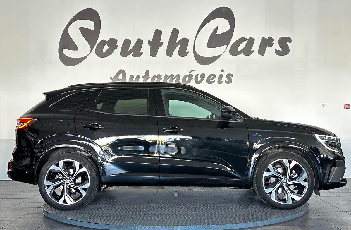 RENAULT Austral 1.2 E-Tech Full Hybrid Iconic Esprit Alpine