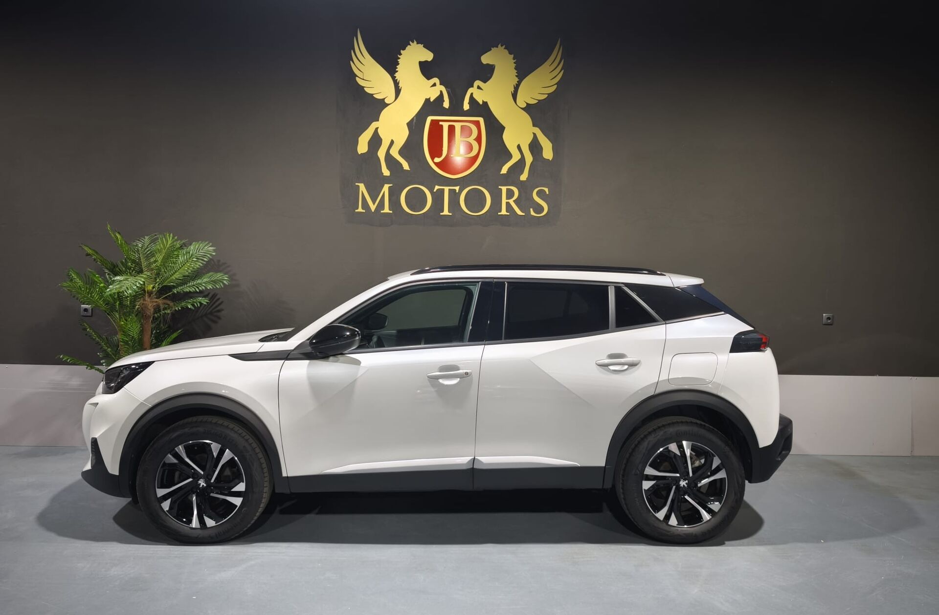 PEUGEOT 2008 1.2 PureTech Allure Pack