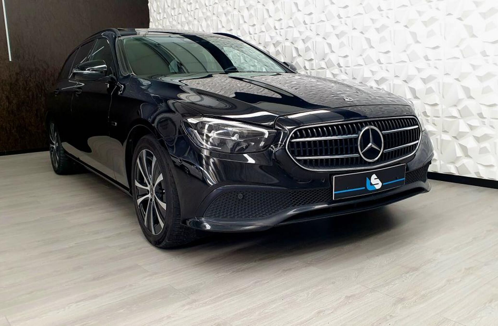 MERCEDES Classe E E 300 de Avantgarde