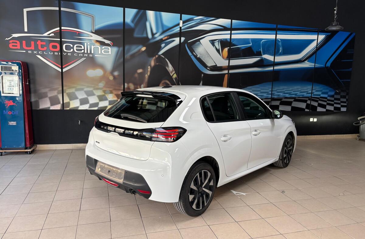 PEUGEOT 208 1.2 PureTech Active