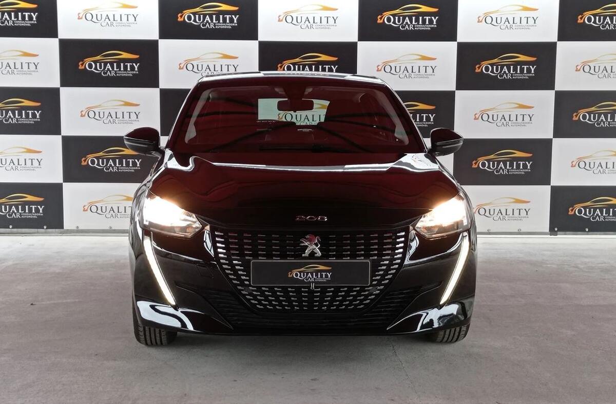 PEUGEOT 208 1.2 PureTech Allure