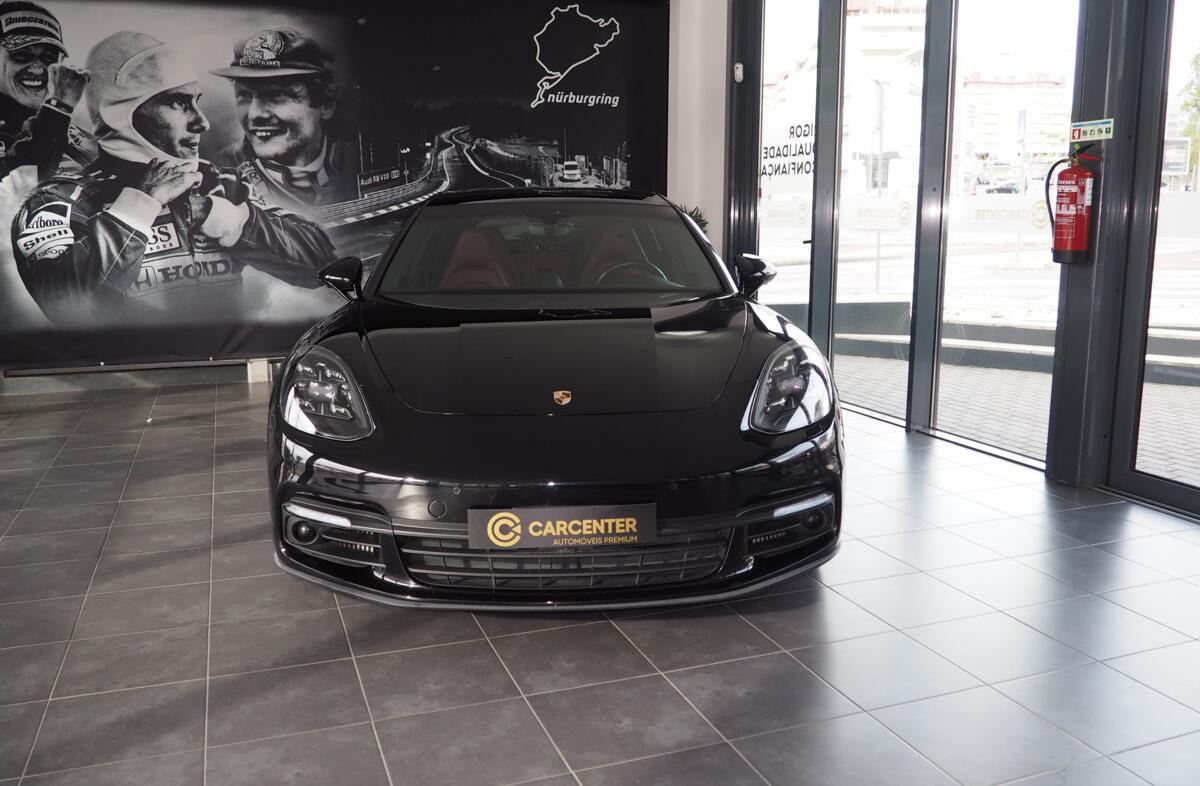 PORSCHE Panamera ST 4 E-Hybrid 10 Years Edition