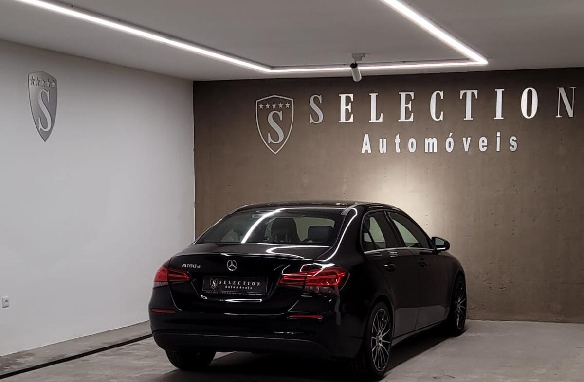 MERCEDES Classe A A 180 d Style