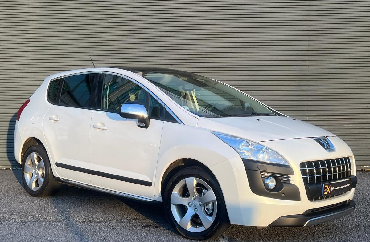 PEUGEOT 3008 1.6 HDi Executive