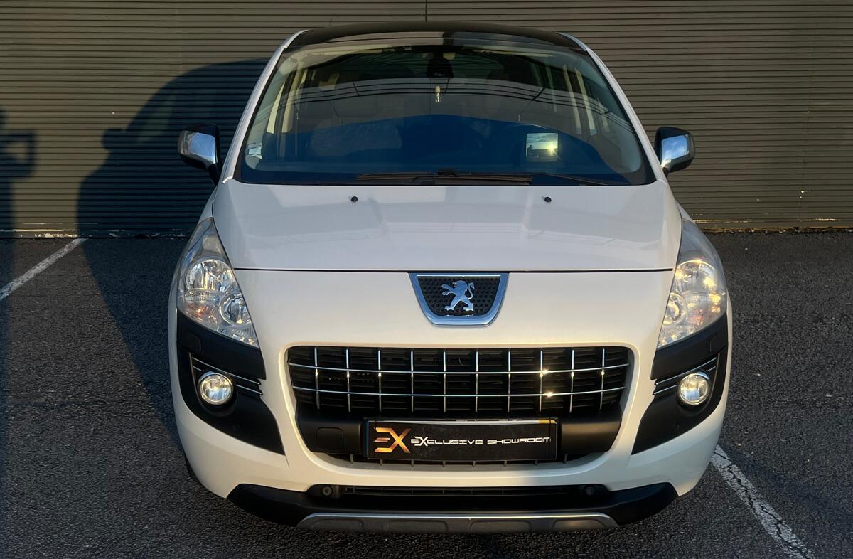 PEUGEOT 3008 1.6 HDi Executive