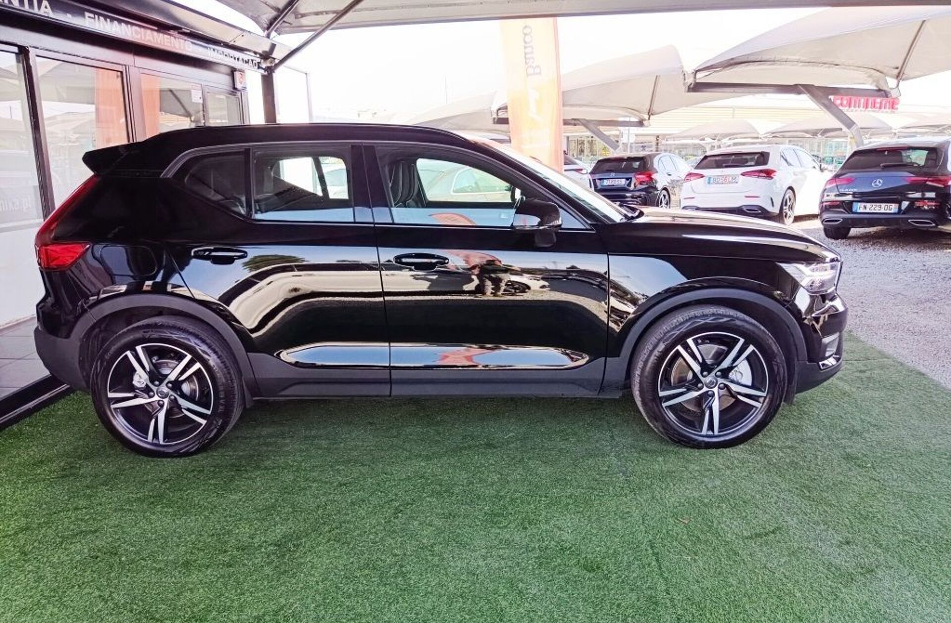 VOLVO XC40 1.5 T5 PHEV R-Design