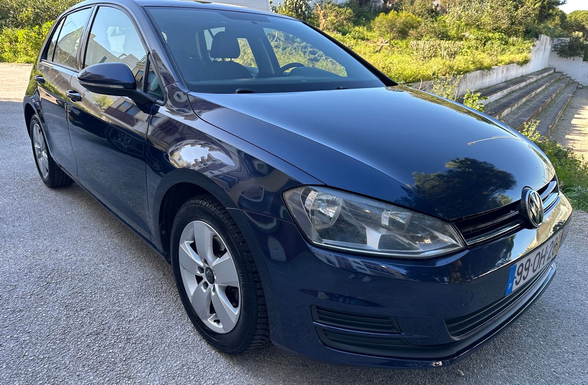 VOLKSWAGEN Golf 1.6 TDi Confortline