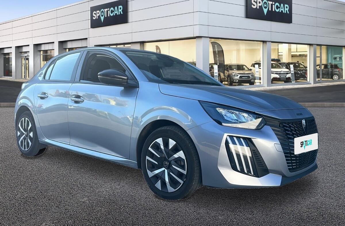 PEUGEOT 208 1.2 PureTech Style