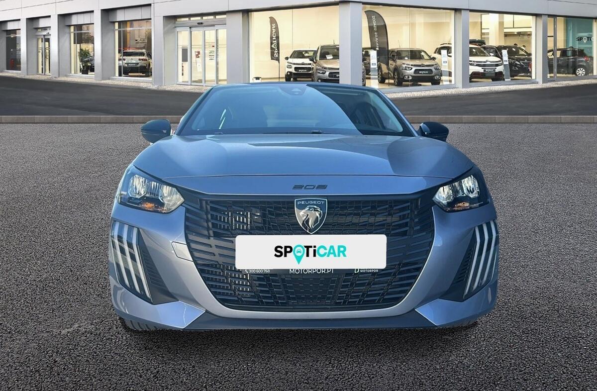 PEUGEOT 208 1.2 PureTech Style