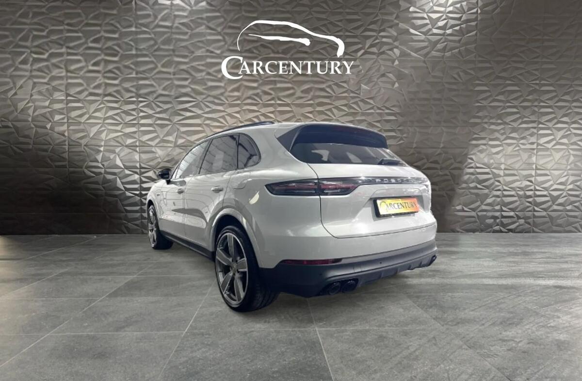 PORSCHE Cayenne E-Hybrid Platinum Edition