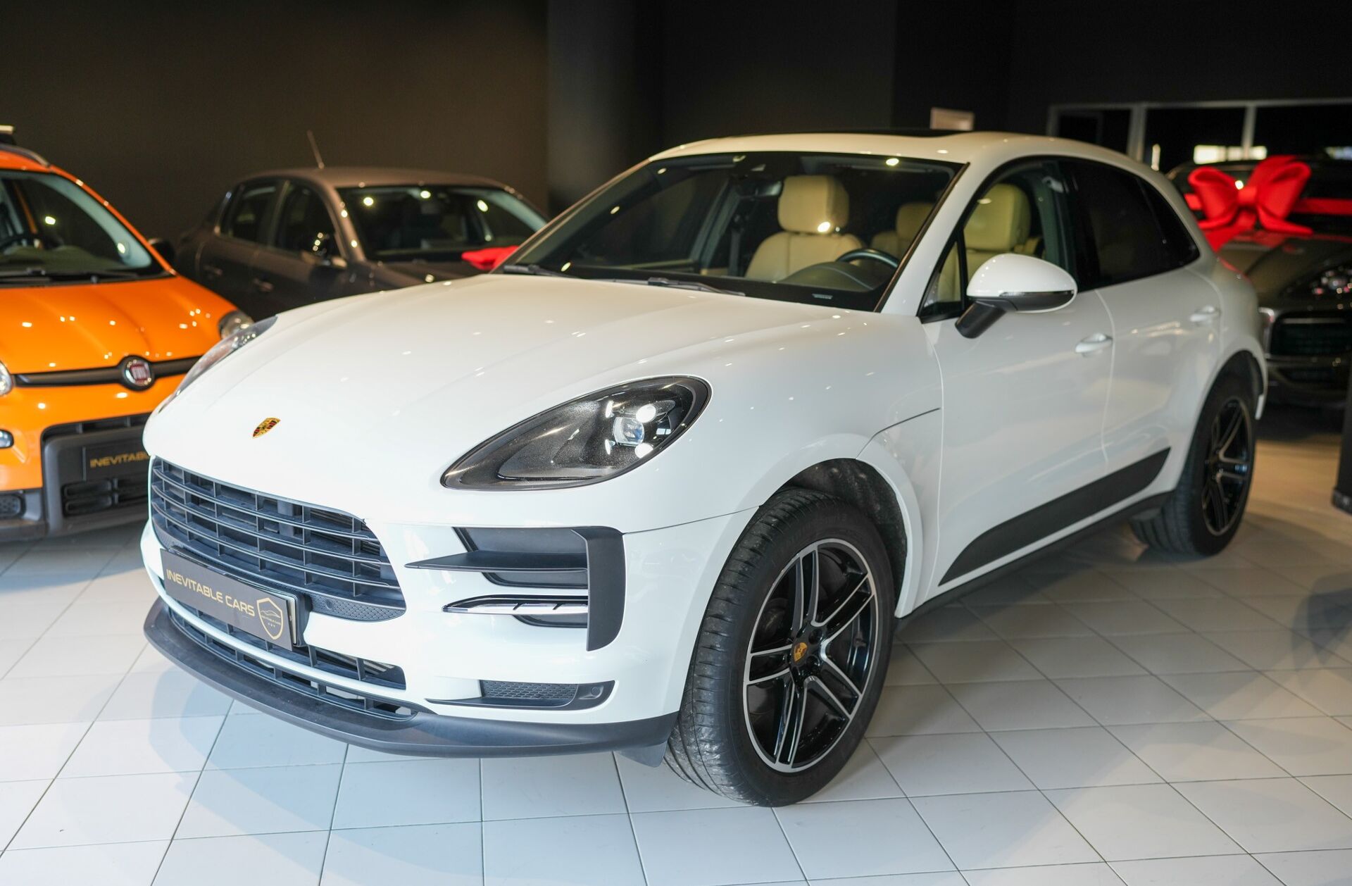 PORSCHE Macan Spirit