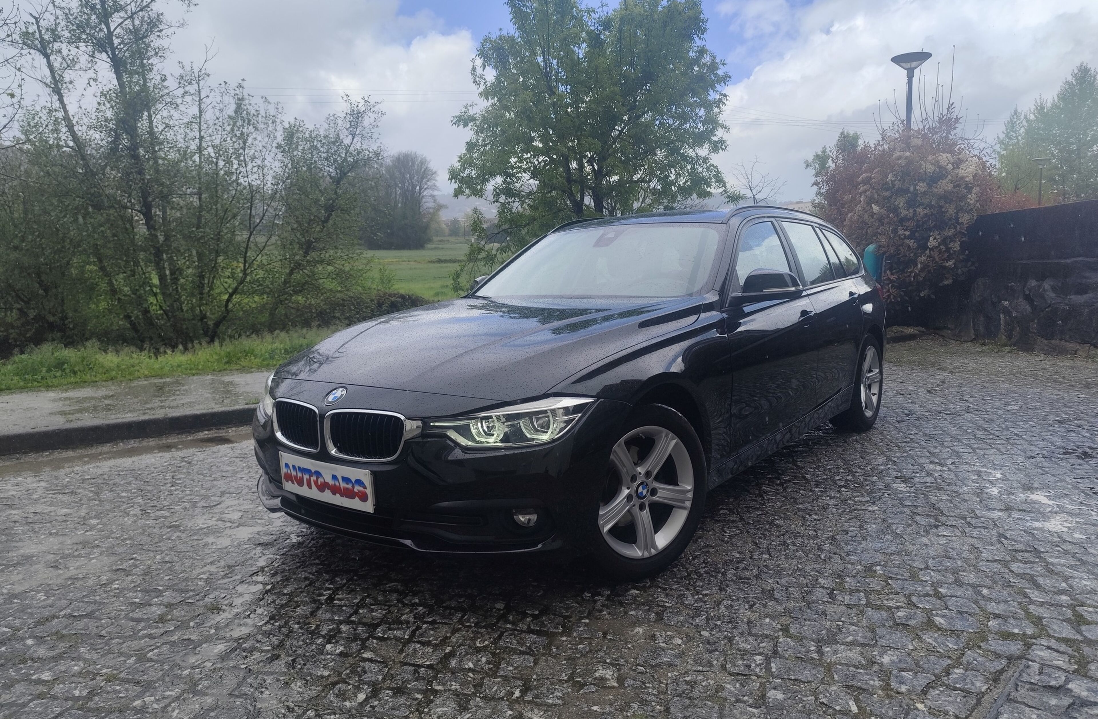 BMW Serie-3 318 d Touring