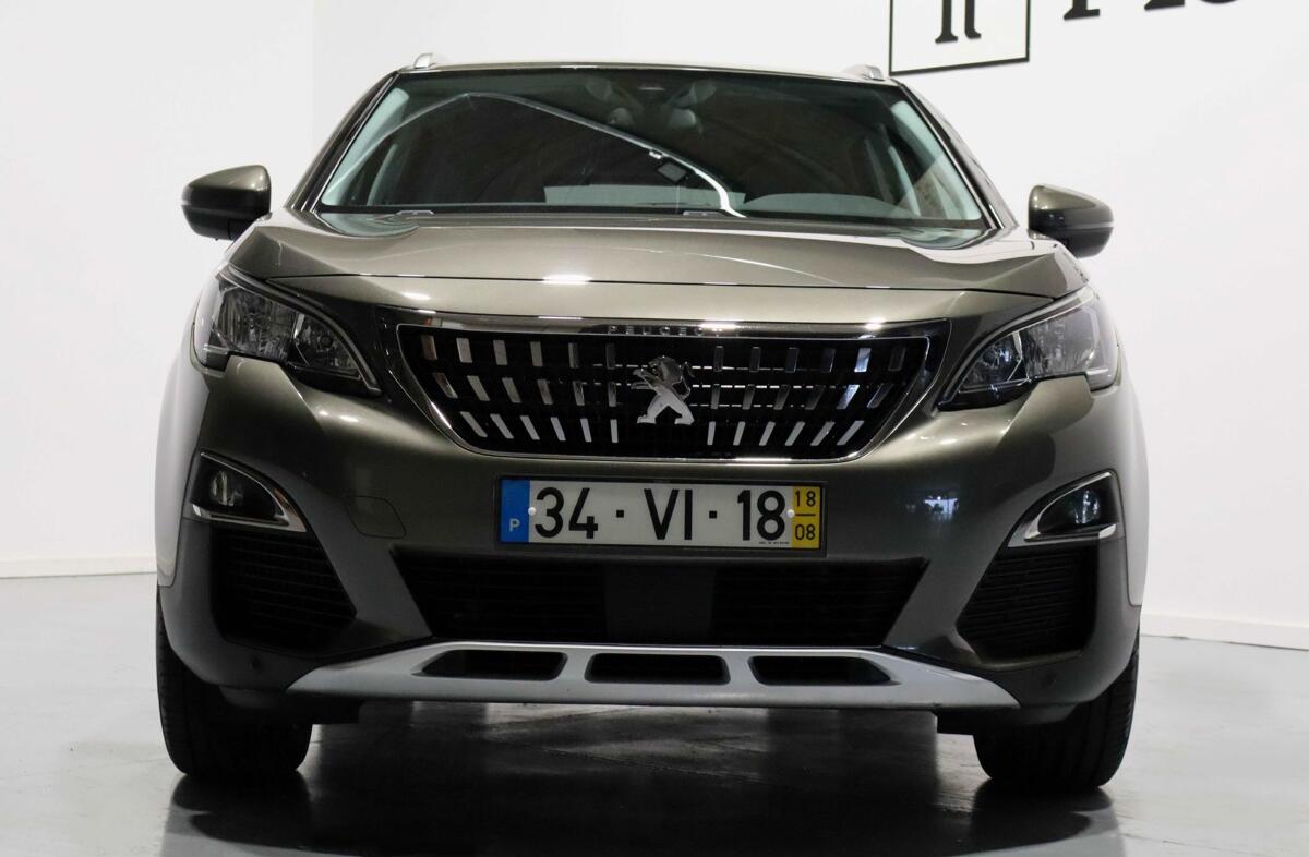 PEUGEOT 3008 1.5 BlueHDi Allure
